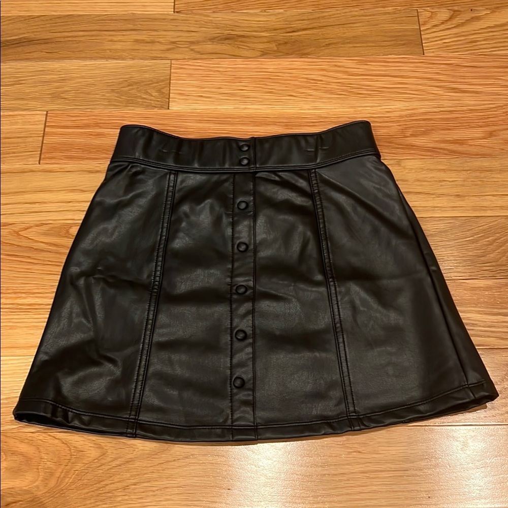 Abercrombie Kids Black Faux Leather Skirt